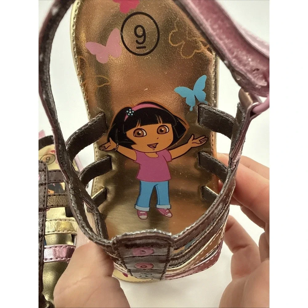 Dora The Explorer Kids Toddler Size 9 Gold Butterflies Strap Sandals